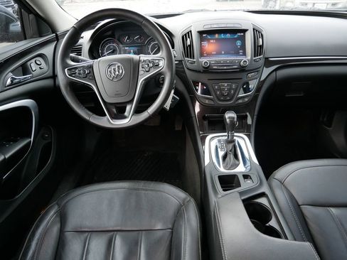Used 2015 Buick Regal image 14