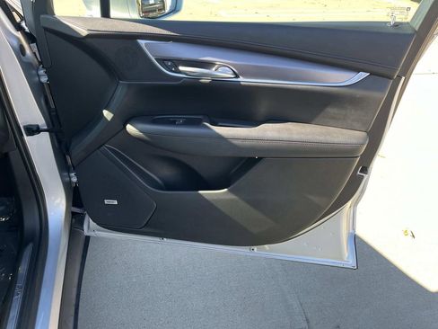 Used 2019 Cadillac XT5 Premium Luxury image 22