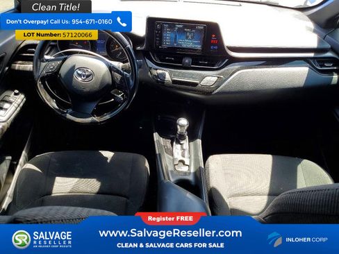 Used 2018 Toyota C-HR XLE FWD image 11