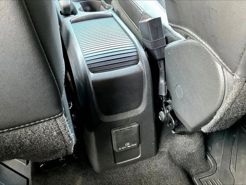 Used 2022 Buick Encore Preferred w/ Safety Package AWD/4WD image 10