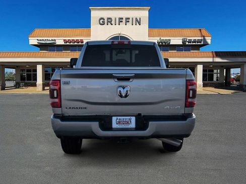 Used 2023 RAM 2500 Laramie AWD/4WD image 8