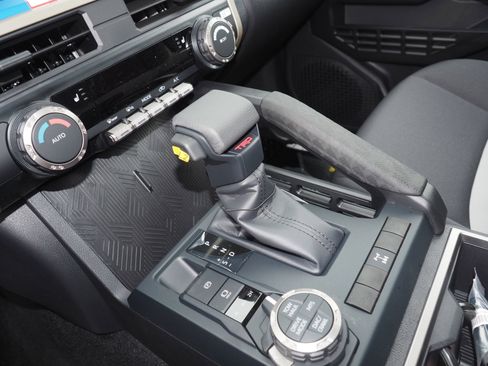 New 2026 Toyota Tacoma TRD Off-Road image 18