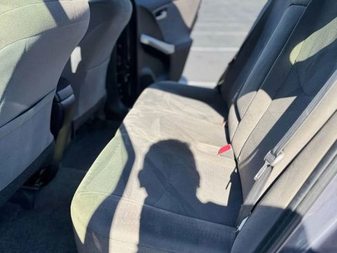 Used 2014 Toyota Prius Two image 14