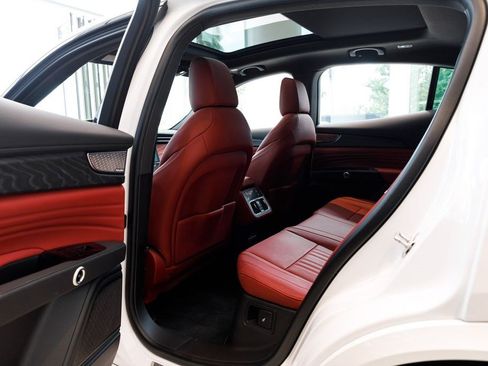 Certified 2023 Maserati Grecale Modena AWD/4WD image 23