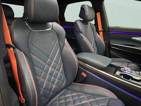 New 2026 Genesis GV70 3.5T Sport Prestige AWD/4WD image 16