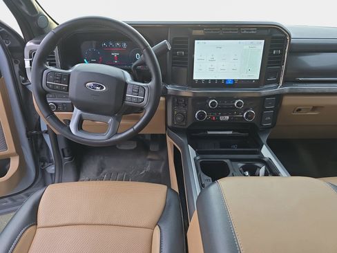 Used 2024 Ford F350 Lariat w/ Black Appearance Package image 10
