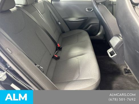 Used 2025 Kia K4 FWD image 18