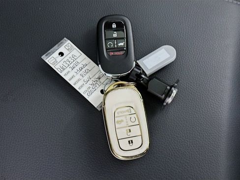 Used 2024 Honda Pilot Elite image 36