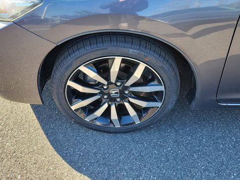 Used 2015 Honda Civic EX-L image 37