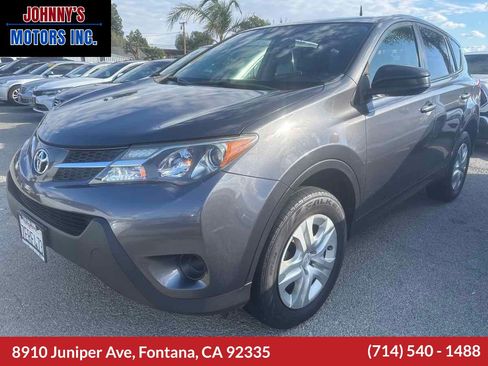 Used 2014 Toyota RAV4 LE image 1