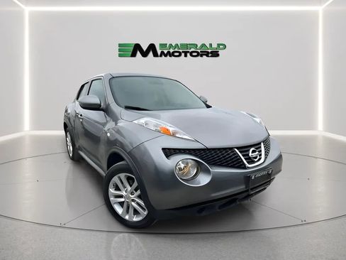 Used 2014 Nissan Juke SV FWD image 1