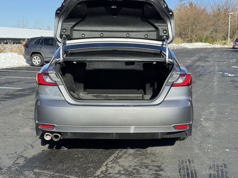 Used 2025 Toyota Camry XSE image 8