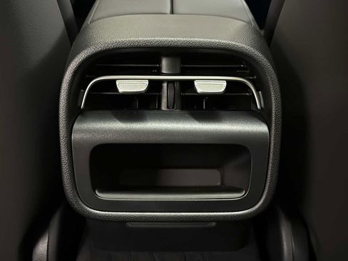 New 2026 Mercedes-Benz E 350 4MATIC Sedan image 28