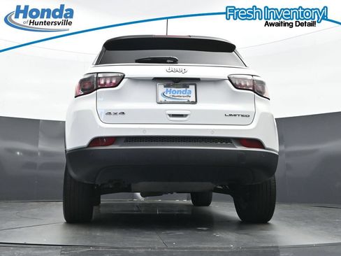 Used 2025 Jeep Compass Limited AWD/4WD image 32