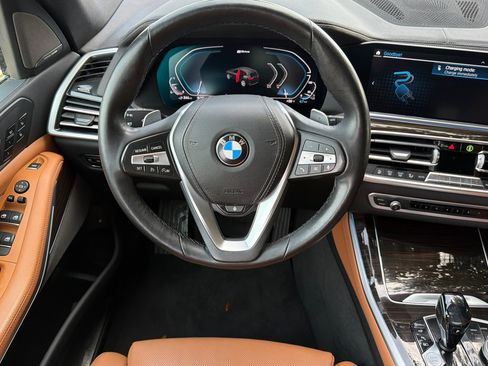 Used 2021 BMW X5 xDrive45e w/ Premium Package image 18