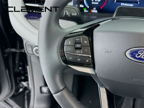 New 2026 Ford Explorer Platinum AWD/4WD image 15