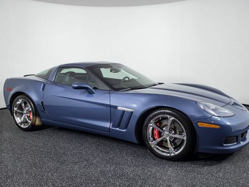 Used 2013 Chevrolet Corvette Grand Sport w/ 2LT Preferred Equipment Group RWD image 13