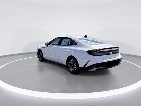 Used 2025 Hyundai Sonata SEL image 5