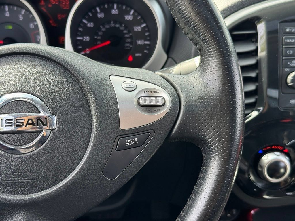 Used 2012 Nissan Juke SL w/ Chrome Pkg AWD/4WD image 26