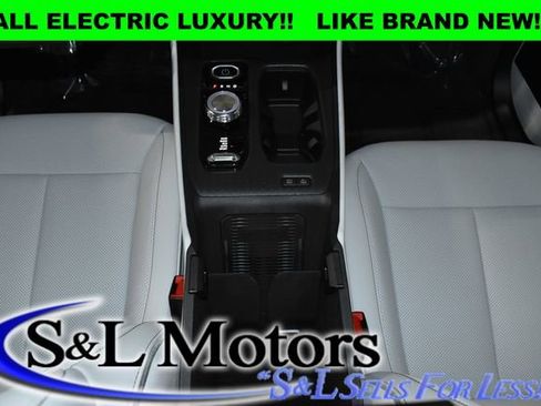 Used 2025 Jeep Wagoneer S Limited image 21