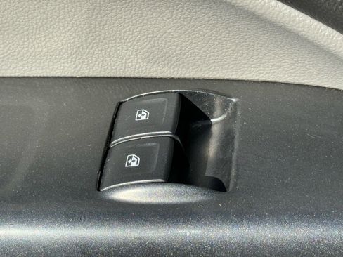 Used 2022 Chevrolet Colorado W/T image 17