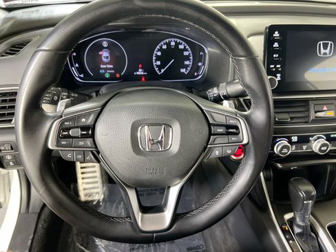 Used 2019 Honda Accord Sport image 11