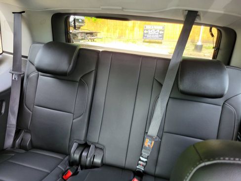 Used 2018 GMC Yukon SLT AWD/4WD image 23