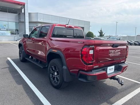 Used 2023 GMC Canyon Elevation w/ Elevation Premium Package AWD/4WD image 5