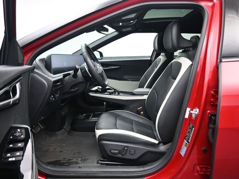 Used 2024 Kia EV6 GT-Line image 26