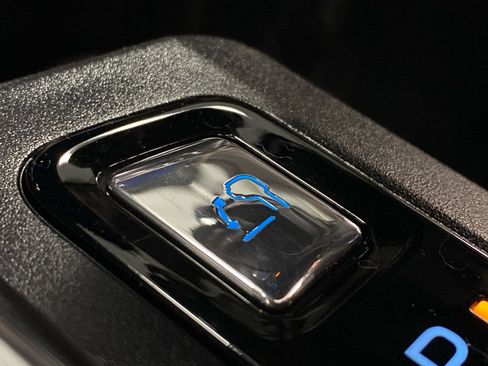 New 2025 Ford F150 Platinum w/ Equipment Group 703A Plus image 34