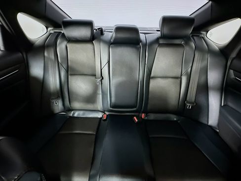 Used 2018 Honda Accord Sport image 13