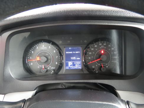 Used 2016 Toyota Sienna LE FWD image 20