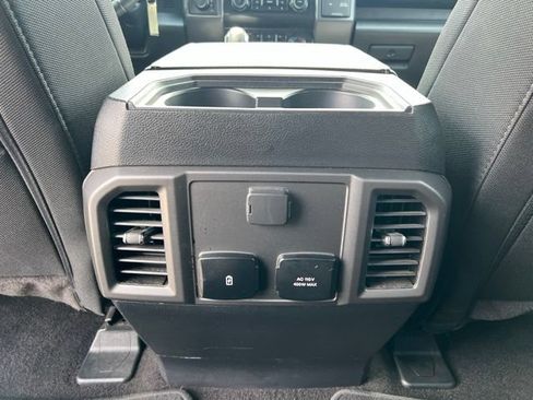 Used 2020 Ford F150 XLT w/ Equipment Group 302A Luxury AWD/4WD image 17