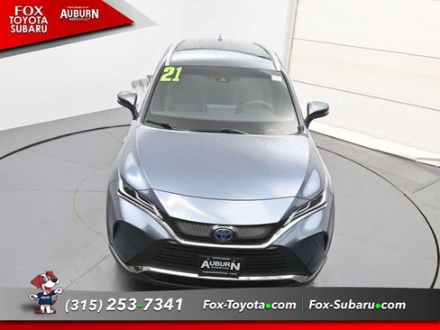 Used 2021 Toyota Venza XLE w/ Softex Package AWD/4WD image 32