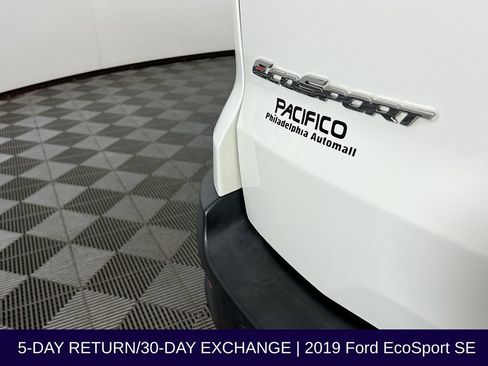Used 2019 Ford EcoSport SE FWD image 36