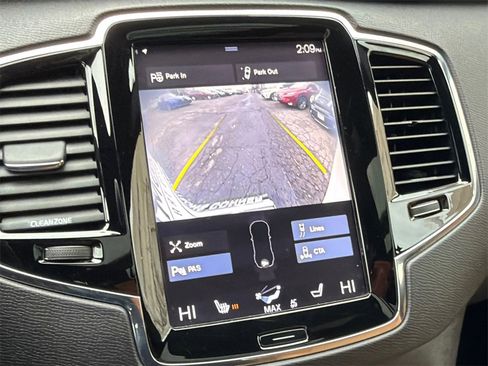 Used 2016 Volvo XC90 T6 Momentum image 31