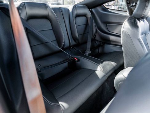 Used 2022 Ford Mustang GT Premium image 29