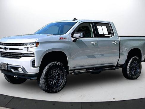 Used 2021 Chevrolet Silverado 1500 RST w/ Convenience Package II AWD/4WD image 4