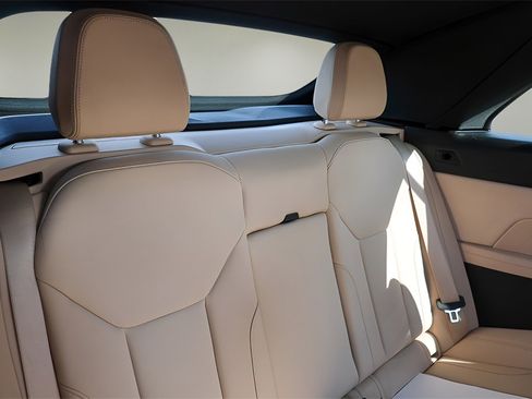 Used 2021 BMW 430i Convertible image 23