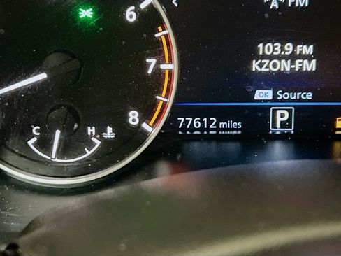 Used 2022 Nissan Altima 2.5 SR FWD image 8