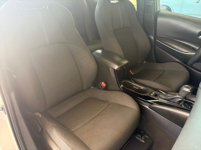 Used 2020 Toyota Corolla SE FWD image 21