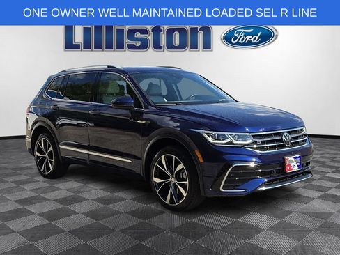 Used 2024 Volkswagen Tiguan SEL R-Line AWD/4WD image 3