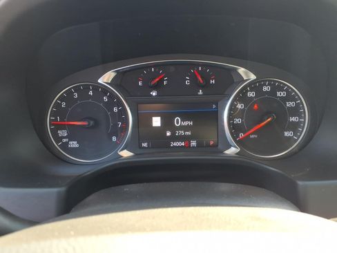 Used 2023 GMC Acadia SLT w/ Preferred Package AWD/4WD image 24