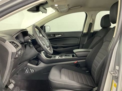 Used 2023 Ford Edge SE w/ Black Appearance Package AWD/4WD image 10