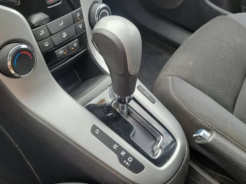 Used 2016 Chevrolet Cruze LT FWD image 35