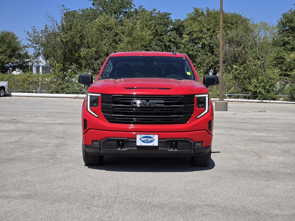 Used 2024 GMC Sierra 1500 Elevation RWD image 2