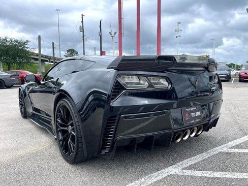 Used 2016 Chevrolet Corvette Z06 RWD image 3