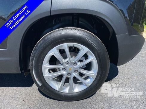 New 2026 Chevrolet TrailBlazer LS w/ LS Convenience Package AWD/4WD image 13