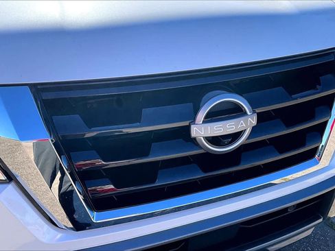 Certified 2024 Nissan Armada SL w/ Captain's Chairs Package image 27