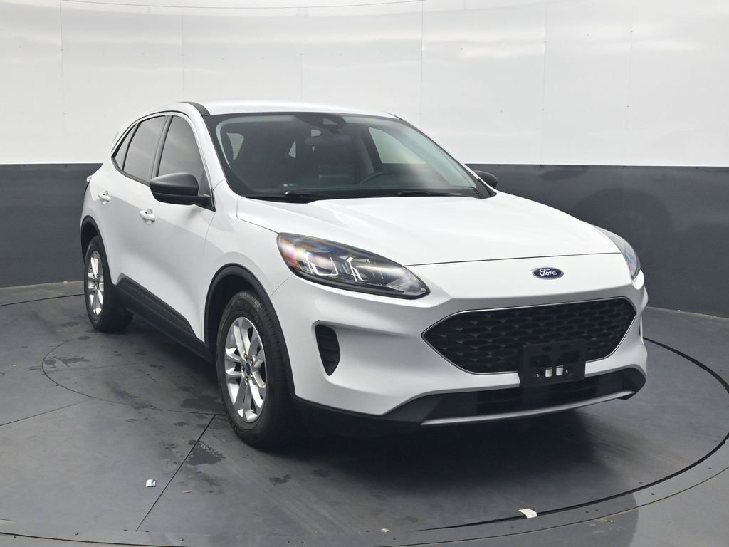 Used 2022 Ford Escape SE w/ Convenience Package FWD image 2